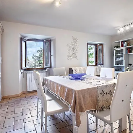 Apartment La Casina